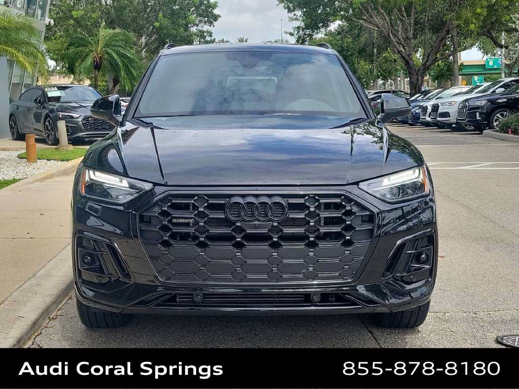 Certified 2024 Audi Q5 e Premium Plus w/ Premium Plus Package AWD/4WD image 14