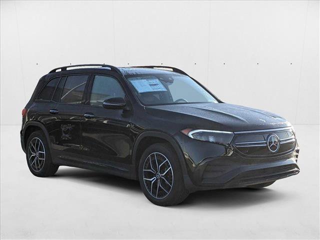 New 2023 Mercedes-Benz EQB 350 4MATIC SUV image 3