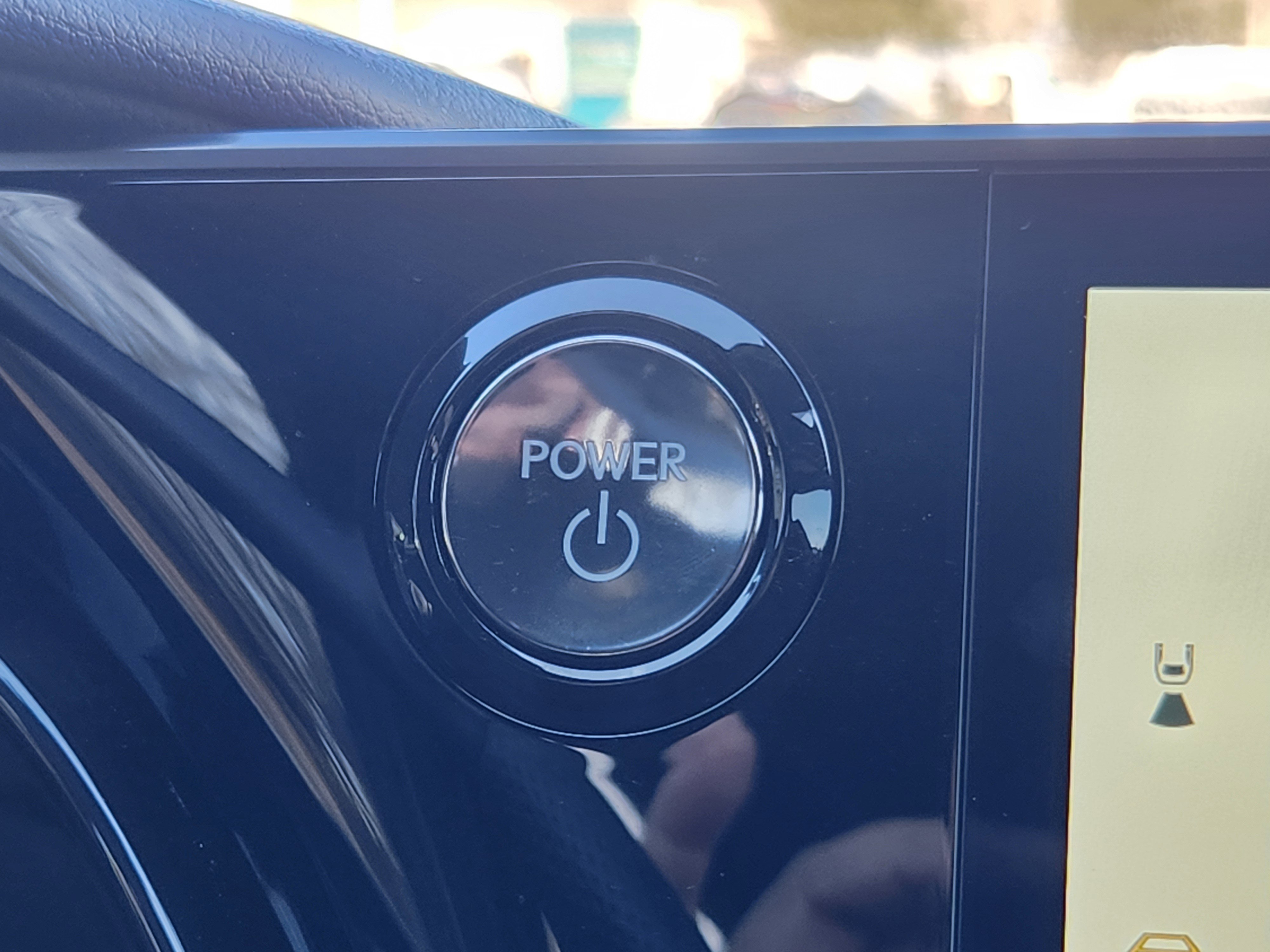 Used 2025 Lexus TX 500h AWD w/ Technology Package image 35