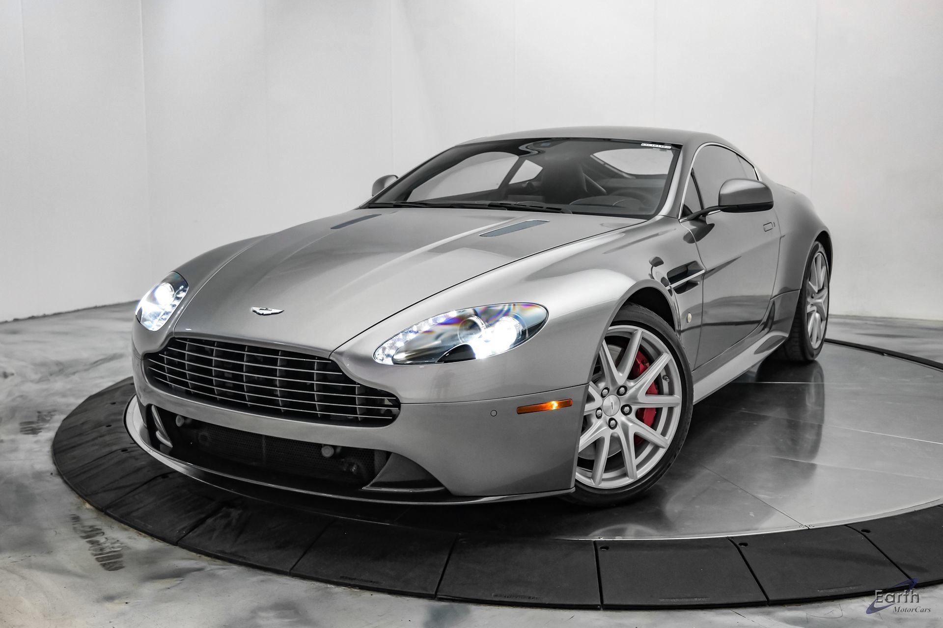 Used 2014 Aston Martin V8 Vantage S RWD image 6