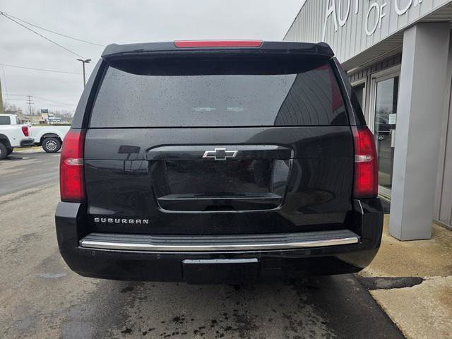 Used 2016 Chevrolet Suburban LTZ image 6