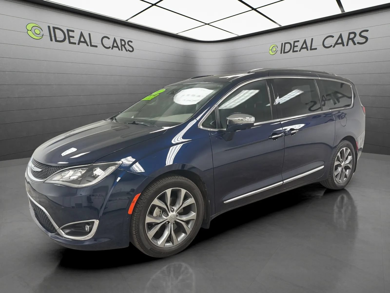 Used 2017 Chrysler Pacifica Limited