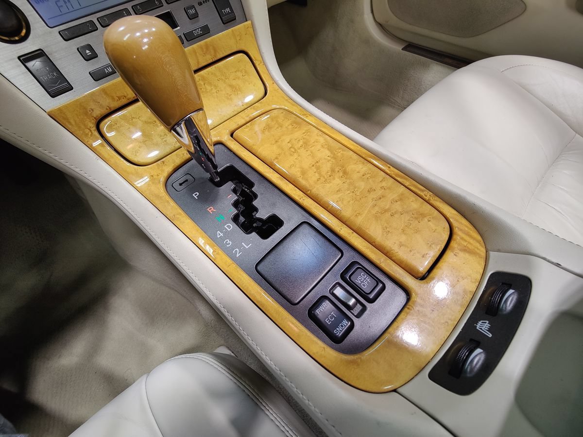 Used 2002 Lexus SC 430 Convertible RWD image 33
