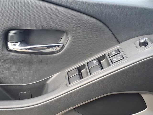 Certified 2024 Nissan Frontier SL image 13