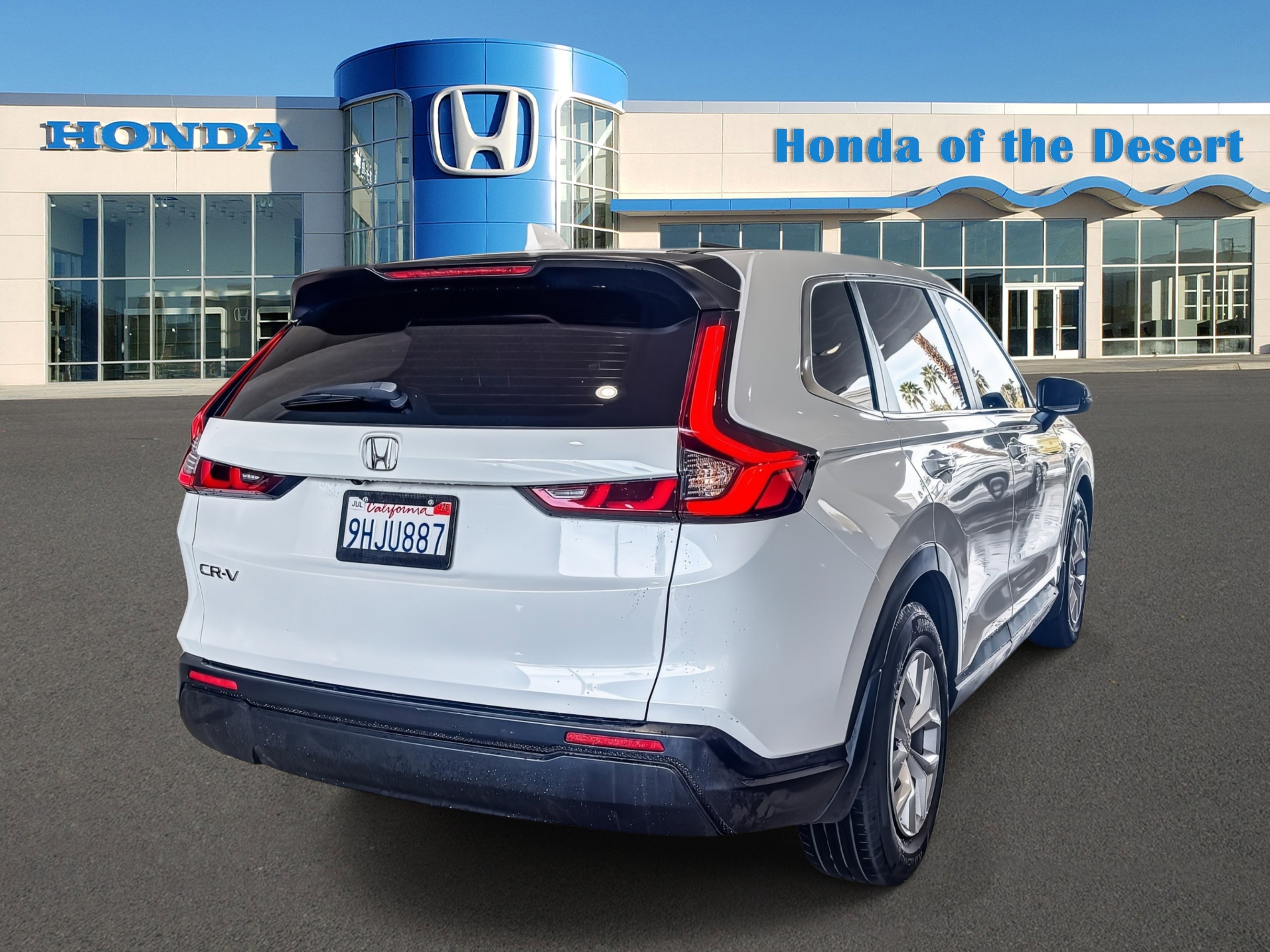 Used 2023 Honda CR-V LX image 7