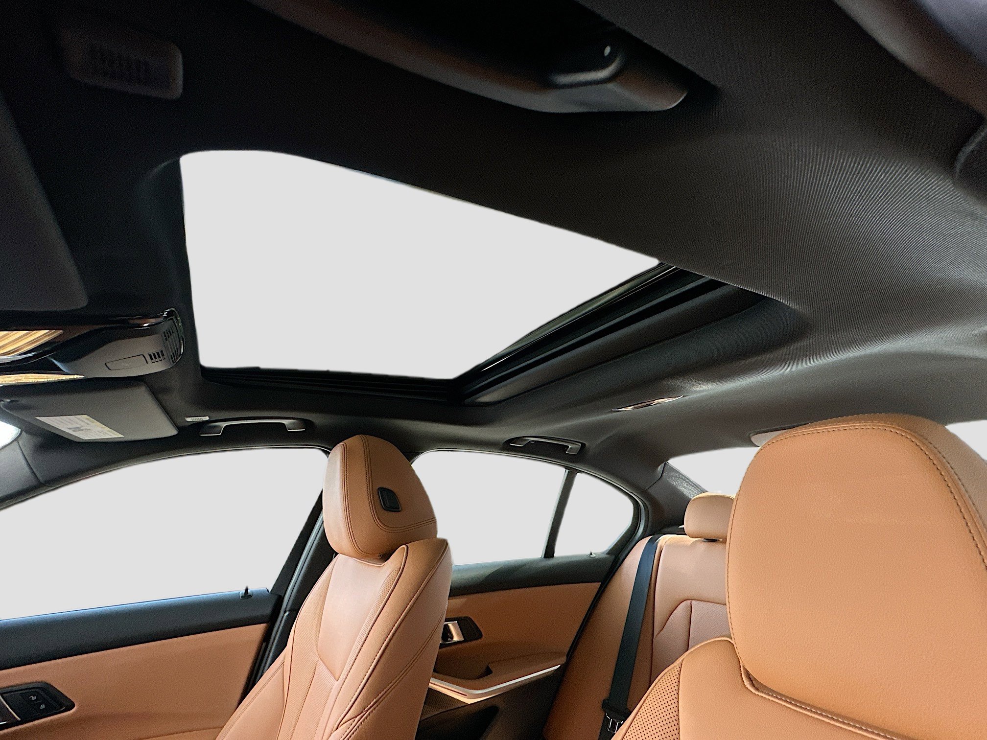 Certified 2025 BMW 330i Sedan w/ M Sport Package image 22