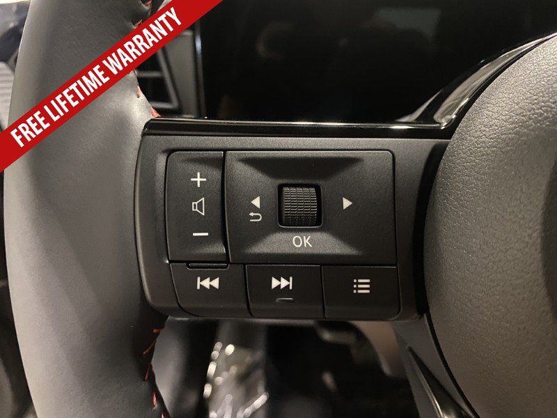 New 2026 Nissan Kicks SR w/ SR Premium Package FWD image 32