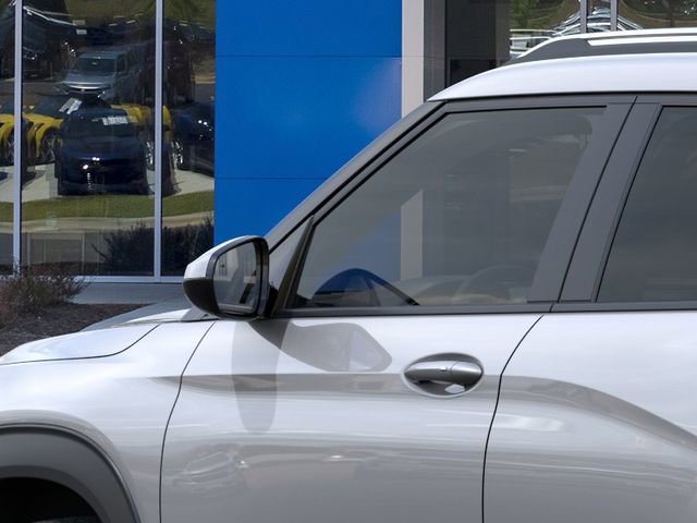 New 2026 Chevrolet TrailBlazer LT w/ Driver Confidence Package FWD image 12