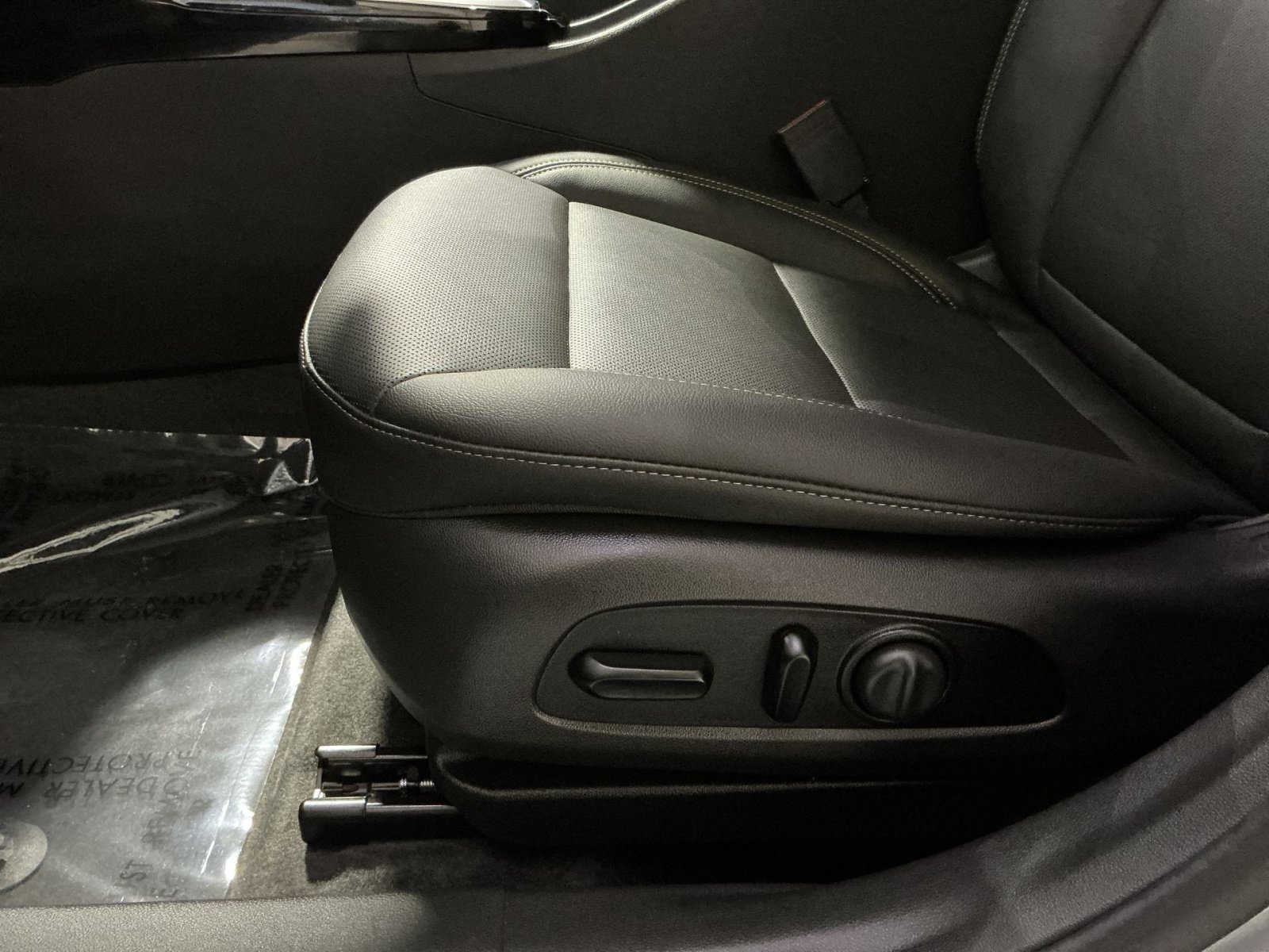 Used 2026 Chevrolet Trax ACTIV w/ Driver Confidence Package FWD image 15