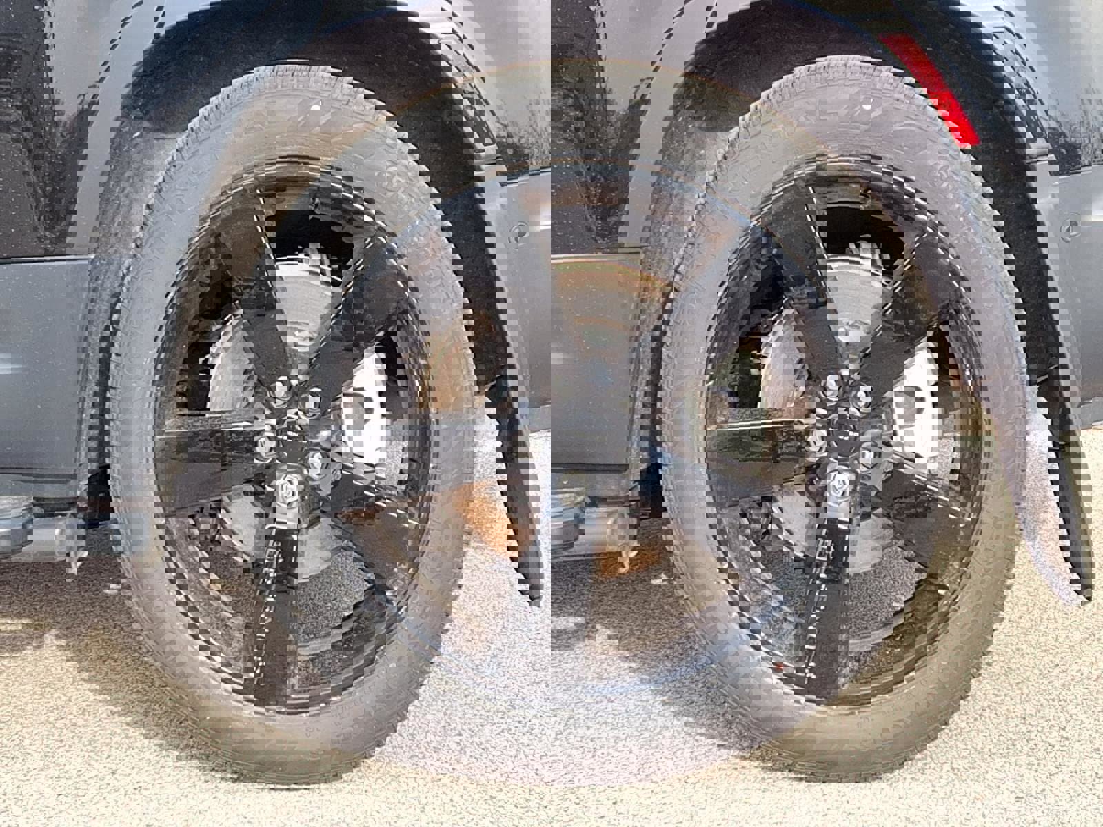 Certified 2025 Land Rover Defender 130 S image 6