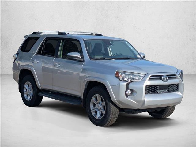 Used 2020 Toyota 4Runner SR5 RWD image 3