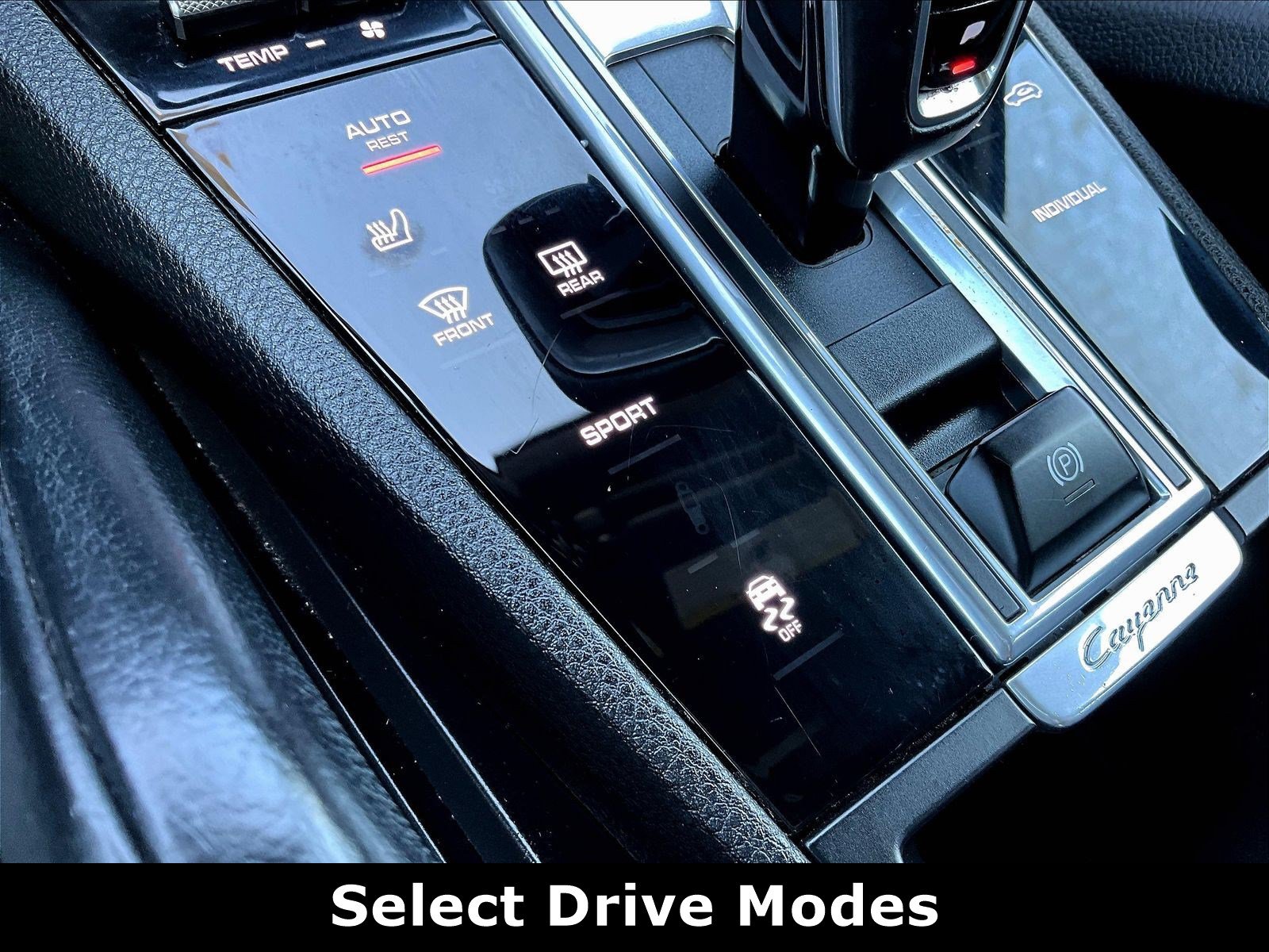 Used 2020 Porsche Cayenne AWD/4WD image 14