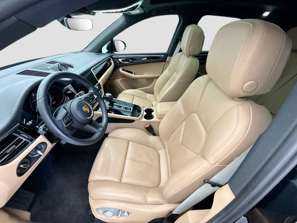Used 2022 Porsche Macan AWD/4WD image 18