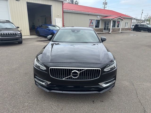 Used 2017 Volvo S90 T6 Inscription w/ Climate Package image 8