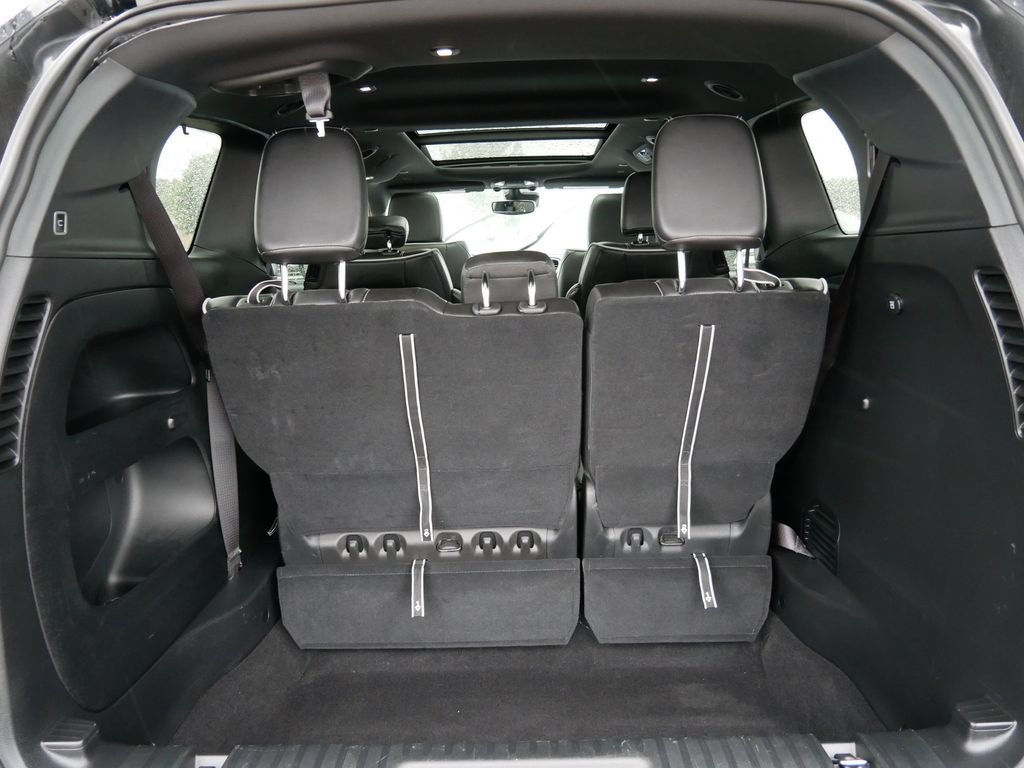 Used 2025 Chrysler Pacifica Limited FWD image 12