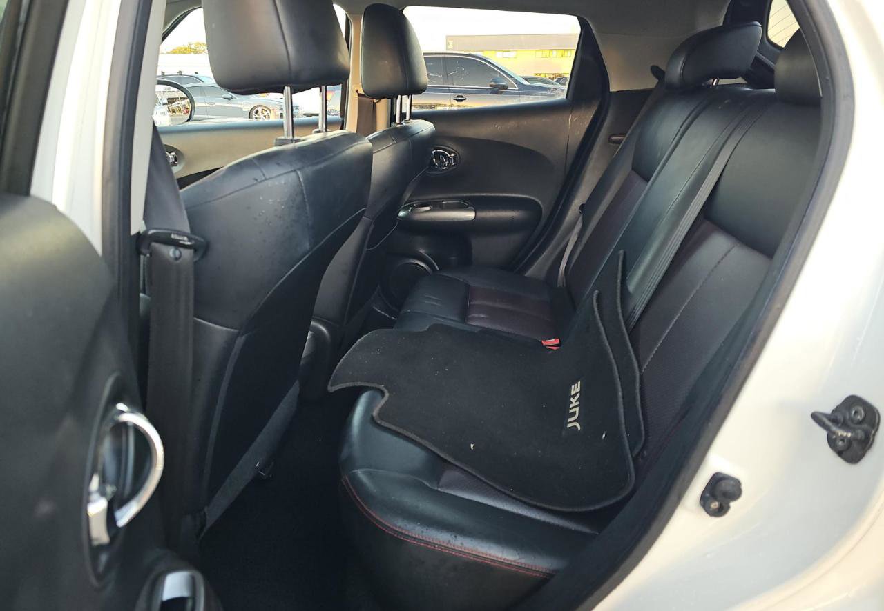 Used 2013 Nissan Juke SL image 16