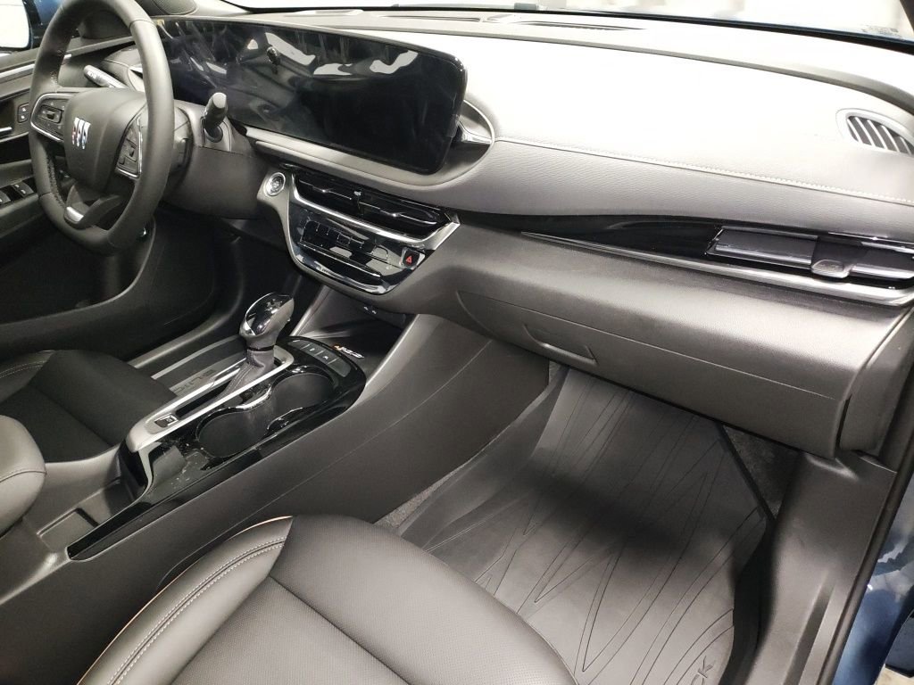 New 2026 Buick Envista Avenir image 8