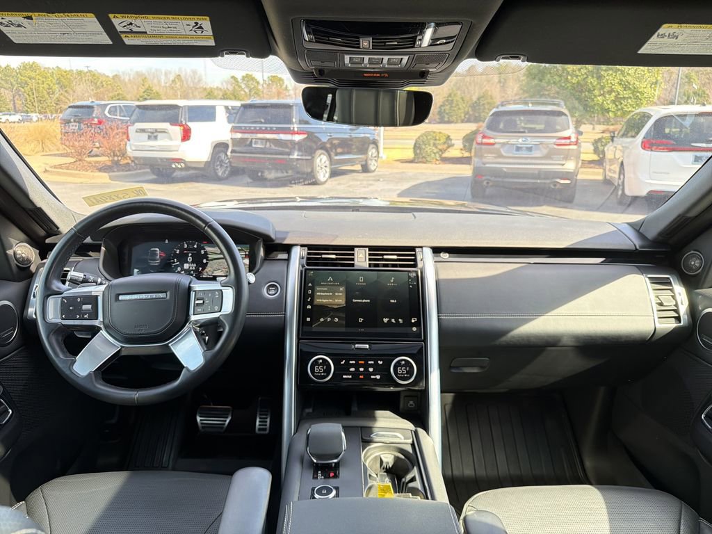 Used 2021 Land Rover Discovery HSE R-Dynamic image 28