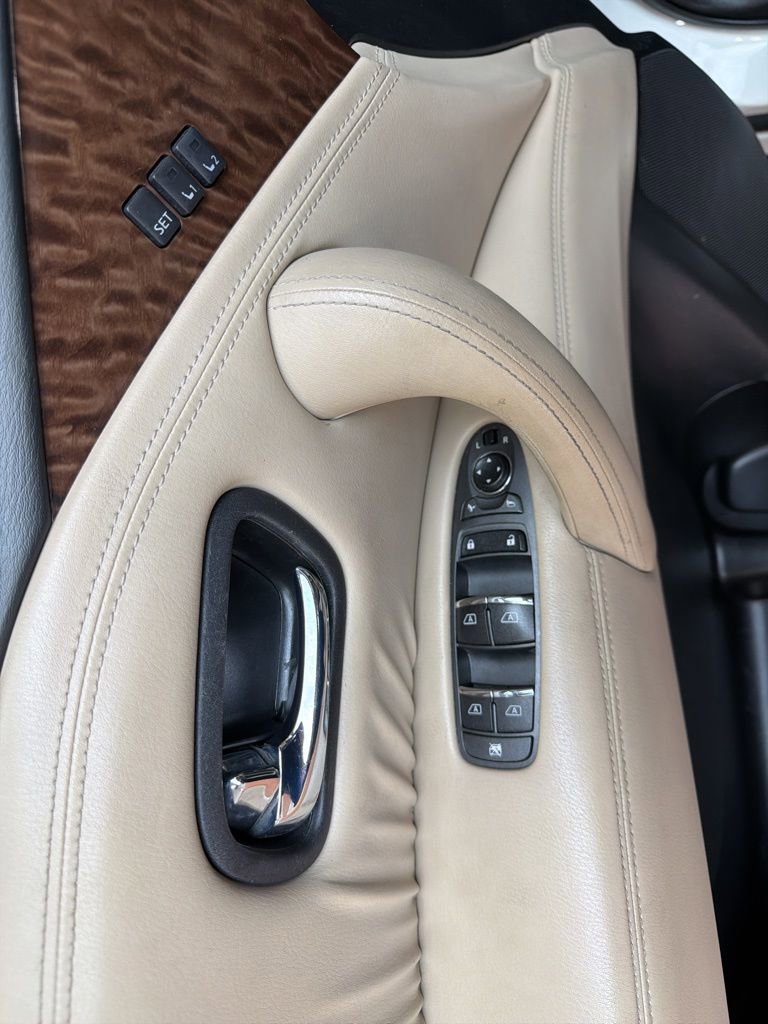 Used 2019 Nissan Armada Platinum w/ Captain's Chairs Package image 25