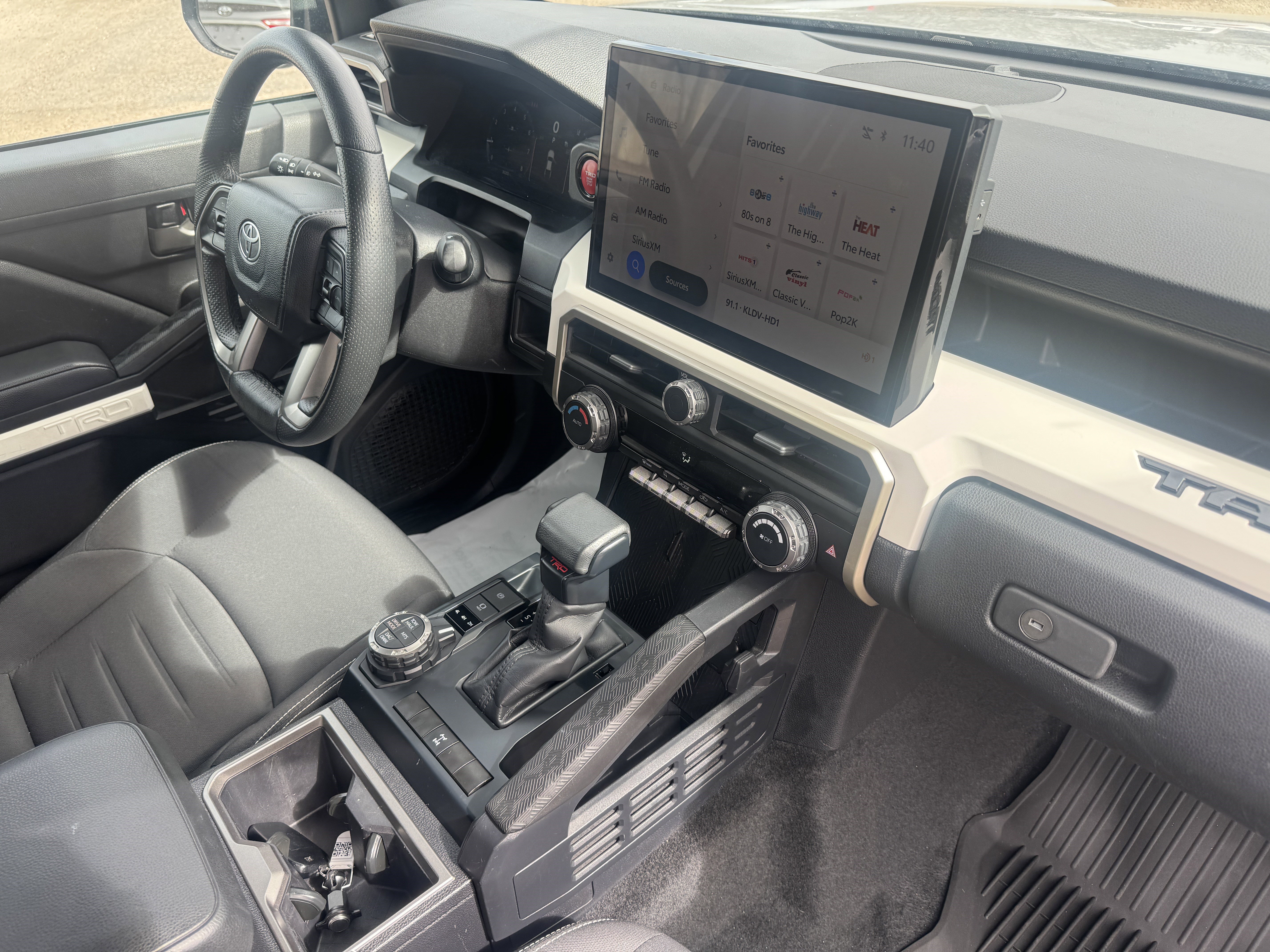 Certified 2024 Toyota Tacoma TRD Off-Road image 19