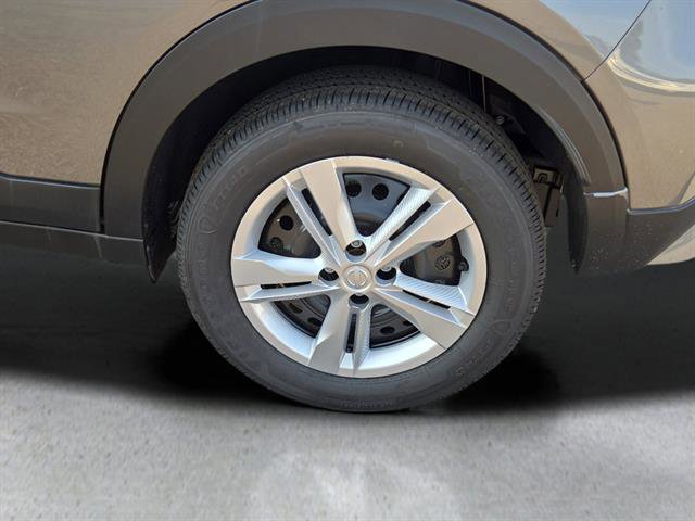 New 2025 Nissan Kicks Play S image 51