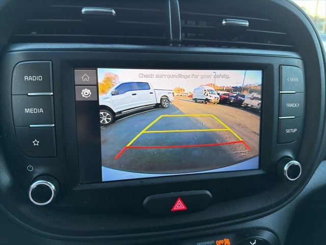 Used 2025 Kia Soul LX w/ LX Technology Package image 11