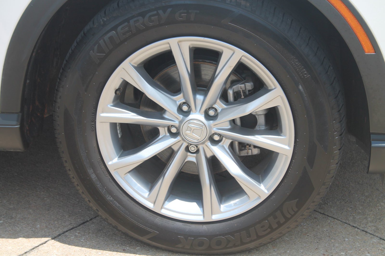 Used 2025 Honda CR-V EX-L image 3