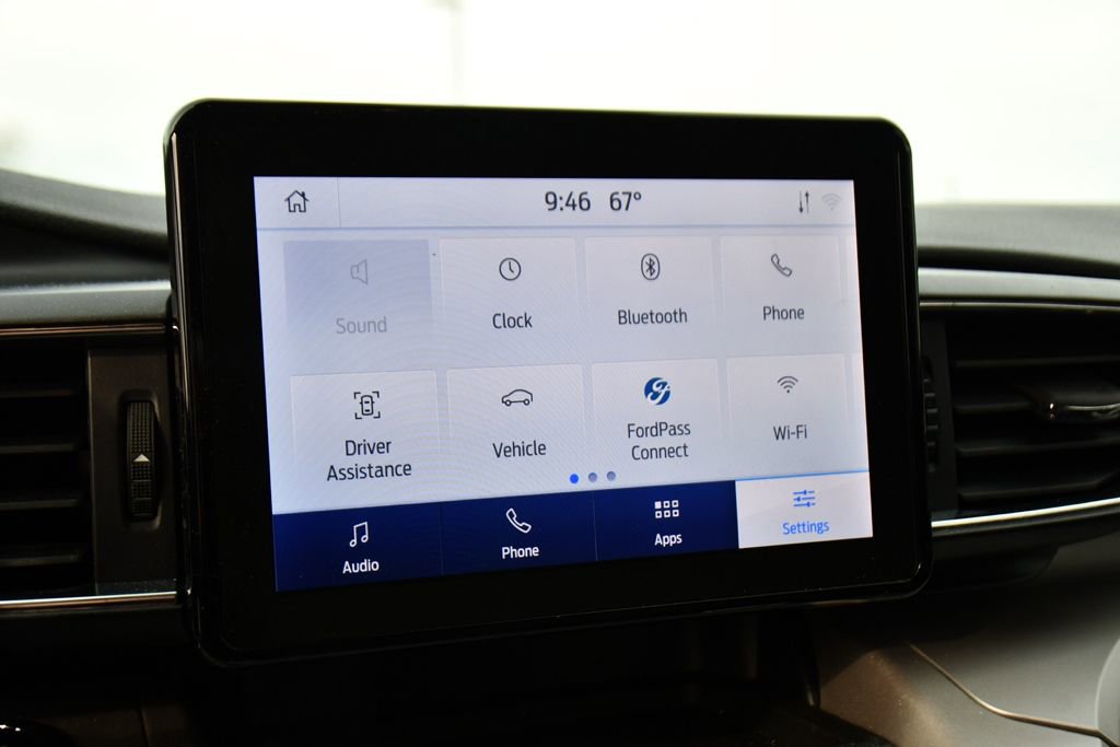 Used 2023 Ford Explorer XLT w/ Equipment Group 202A AWD/4WD image 33