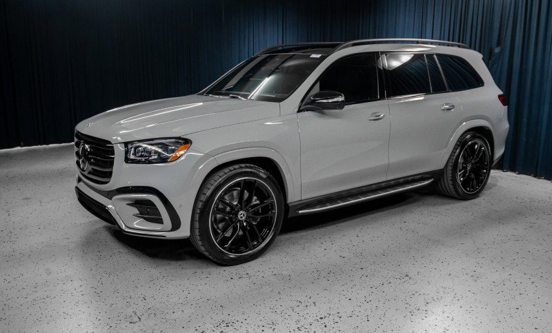 New 2026 Mercedes-Benz GLS 580 4MATIC