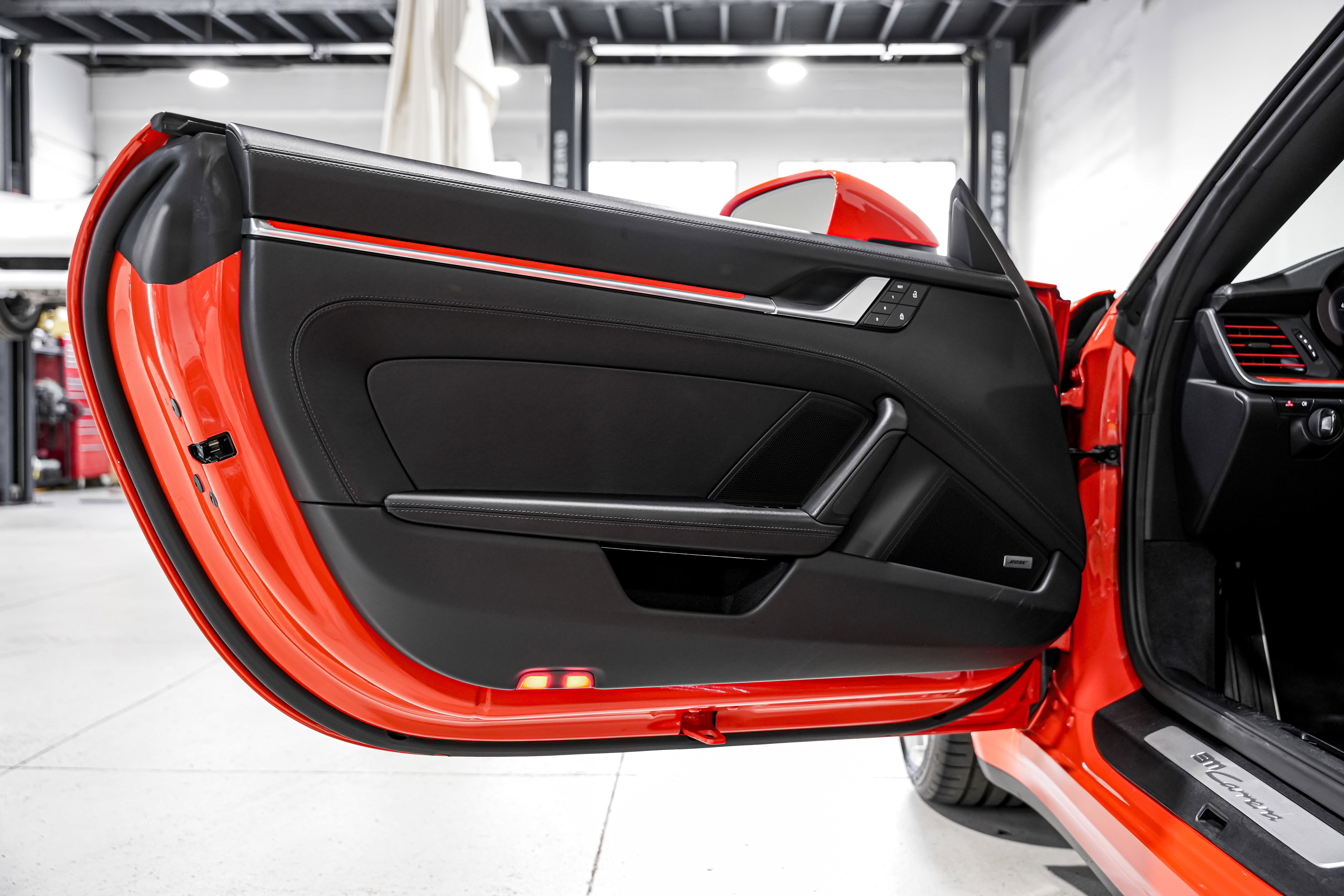 Used 2022 Porsche 911 Carrera image 31