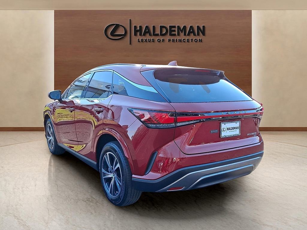 Used 2025 Lexus RX 350h w/ Convenience Package image 4