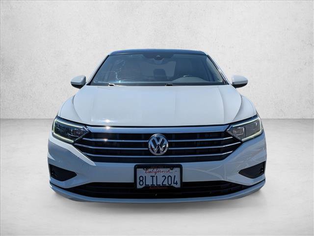 Used 2019 Volkswagen Jetta SEL w/ Cold Weather Package FWD image 2