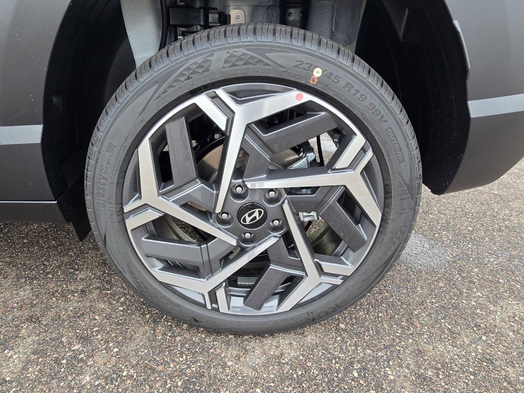 New 2026 Hyundai Kona SEL Premium image 11