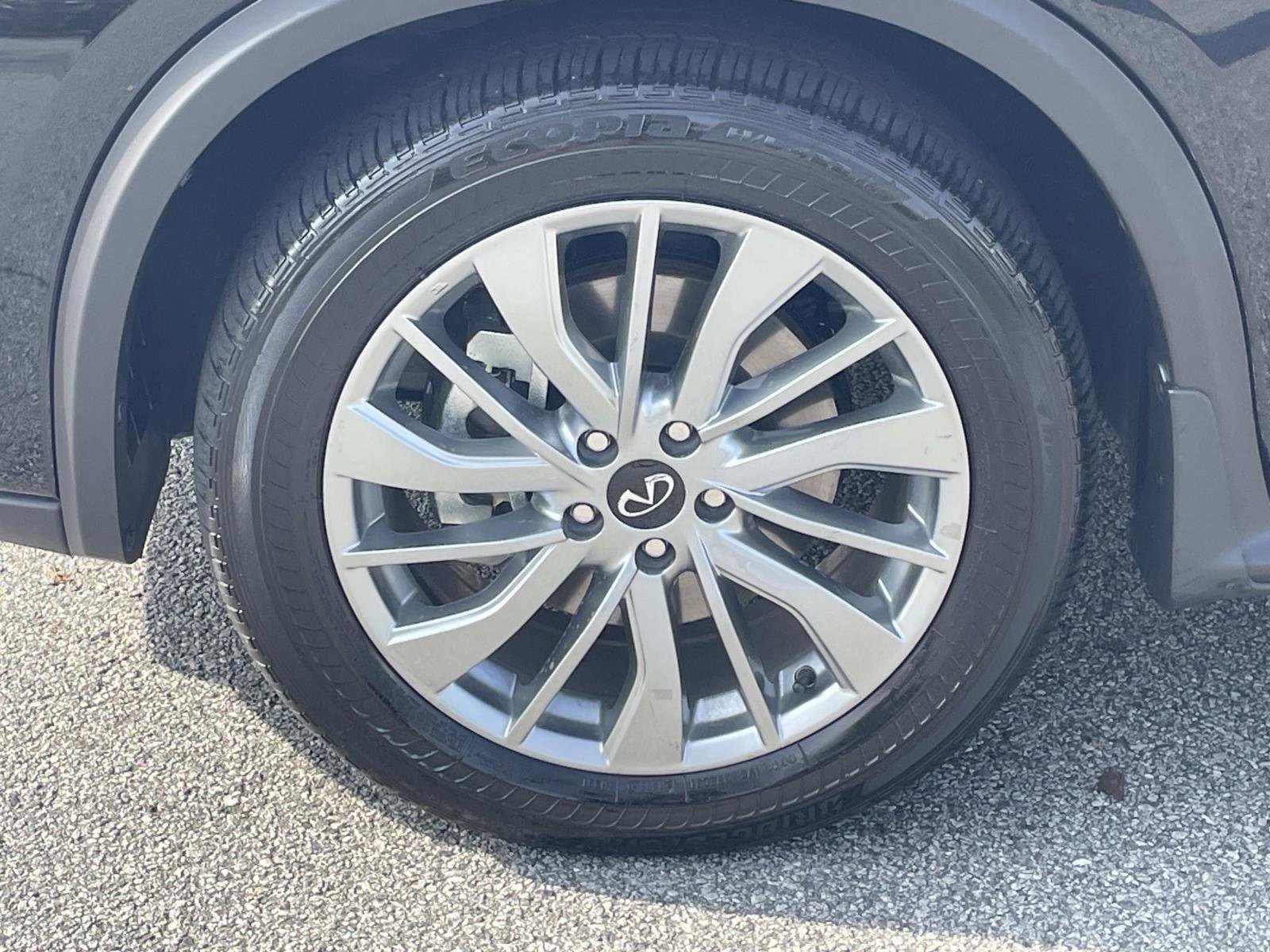 Certified 2025 INFINITI QX50 Luxe AWD/4WD image 7