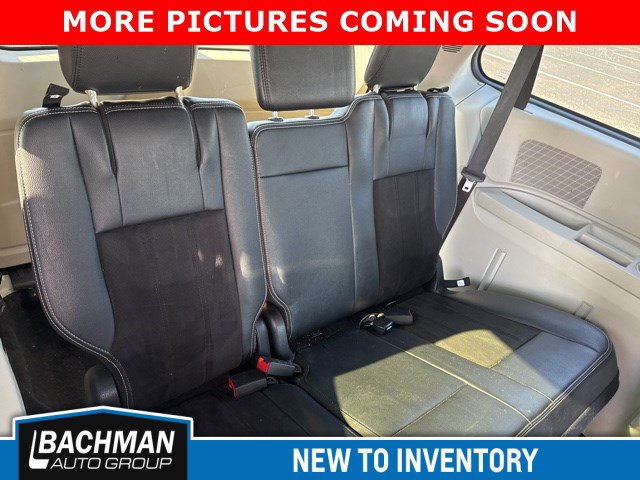 Used 2020 Dodge Grand Caravan SXT image 9