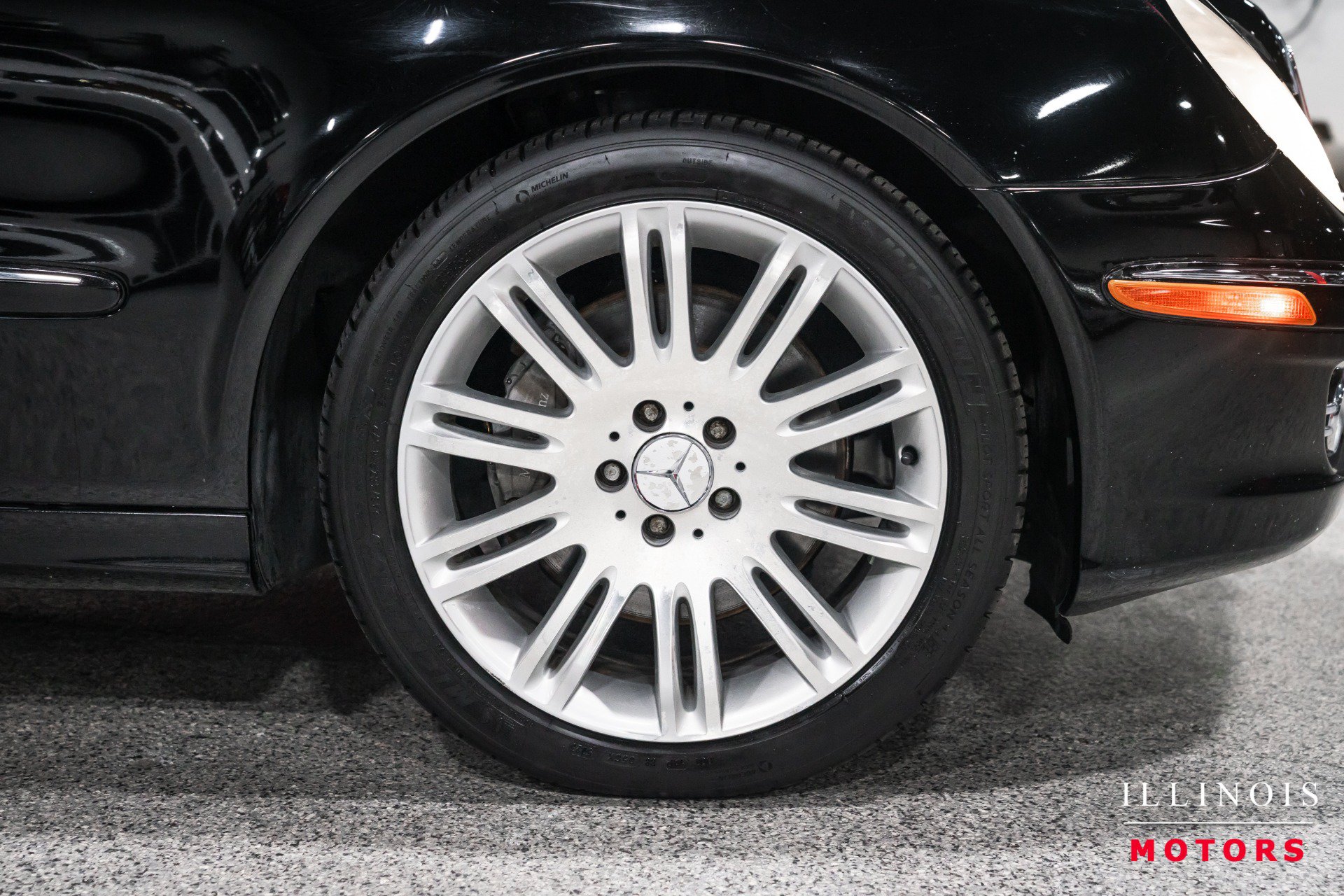 Used 2007 Mercedes-Benz E 550 Sedan image 12