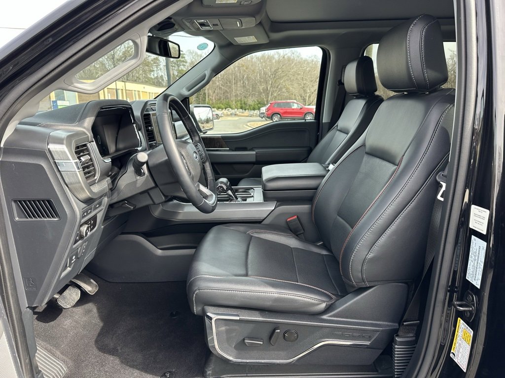 Used 2023 Ford F150 Lariat w/ Max Trailer Tow Package image 15