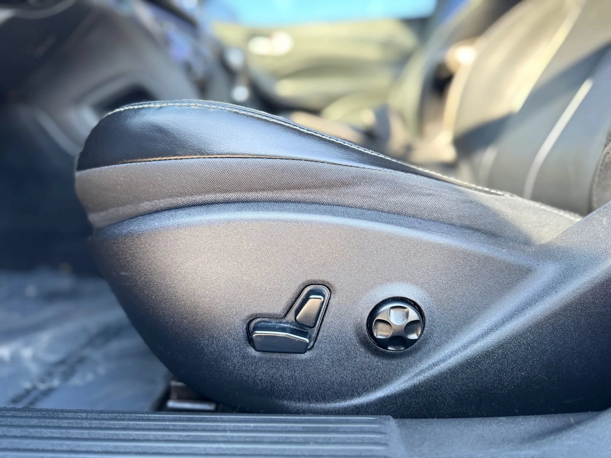 Used 2014 Dodge Dart Limited FWD image 15