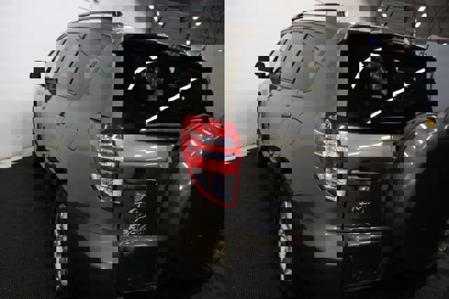 Used 2011 Toyota RAV4 LE w/ Upgrade Value Pkg image 8