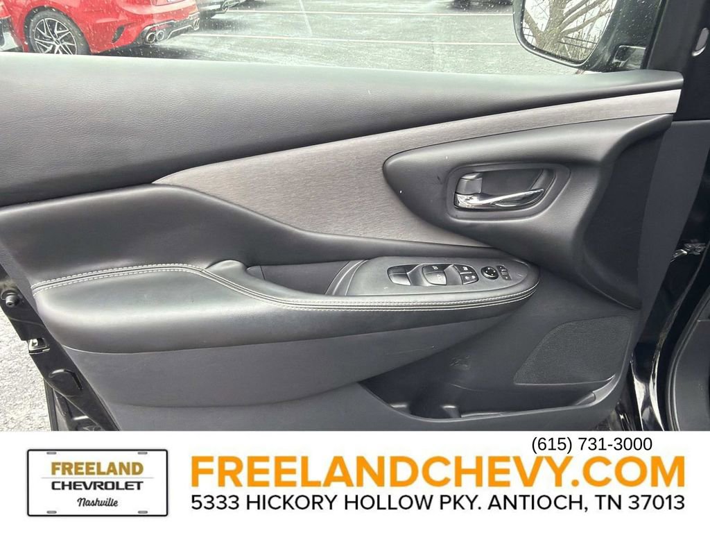 Used 2023 Nissan Murano SV image 21