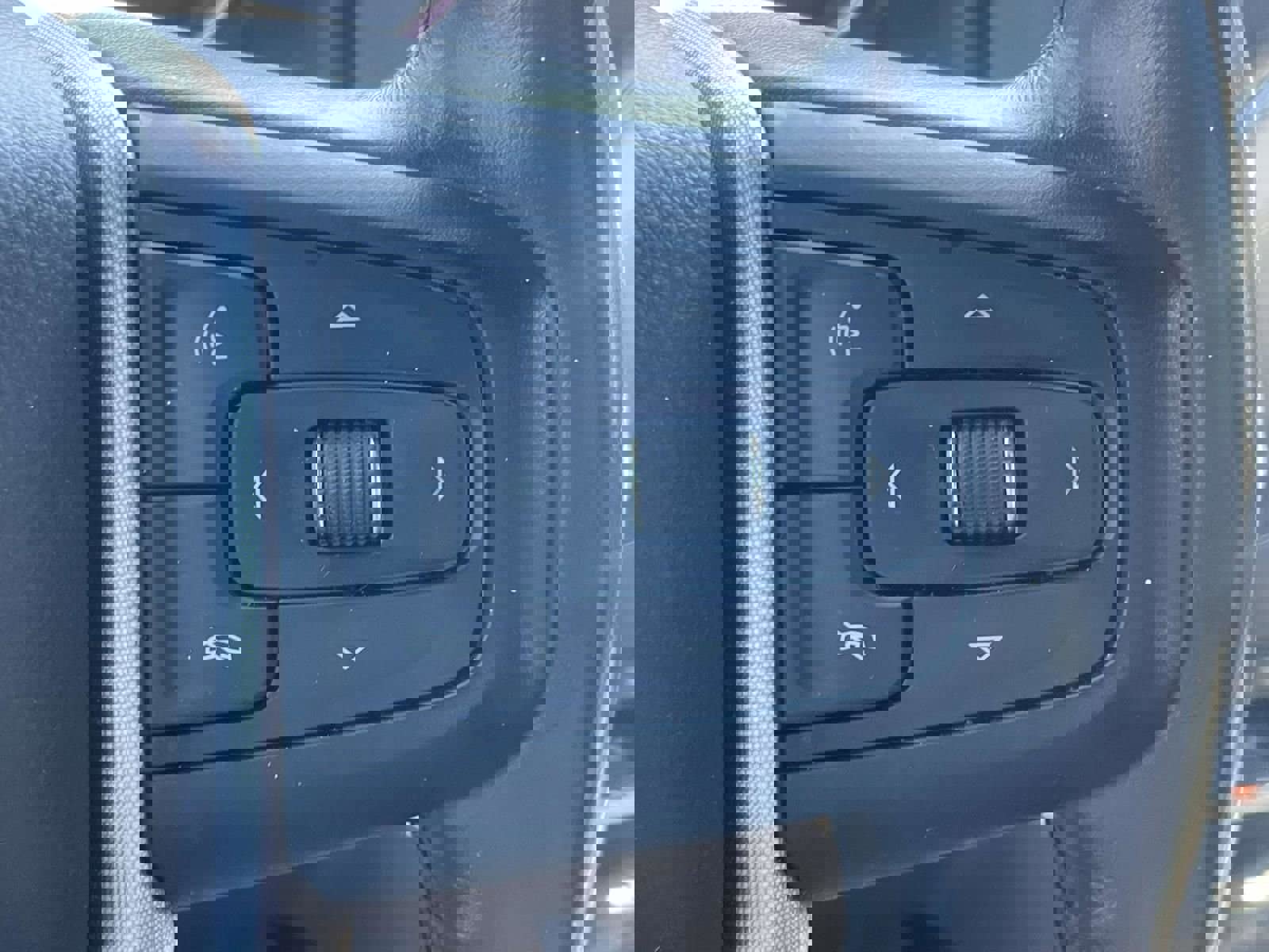 Used 2019 GMC Sierra 1500 SLT w/ SLT Premium Plus Package image 21