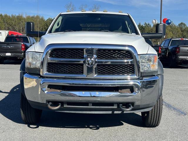 Used 2017 RAM 5500 Tradesman w/ Chrome Appearance Group image 2