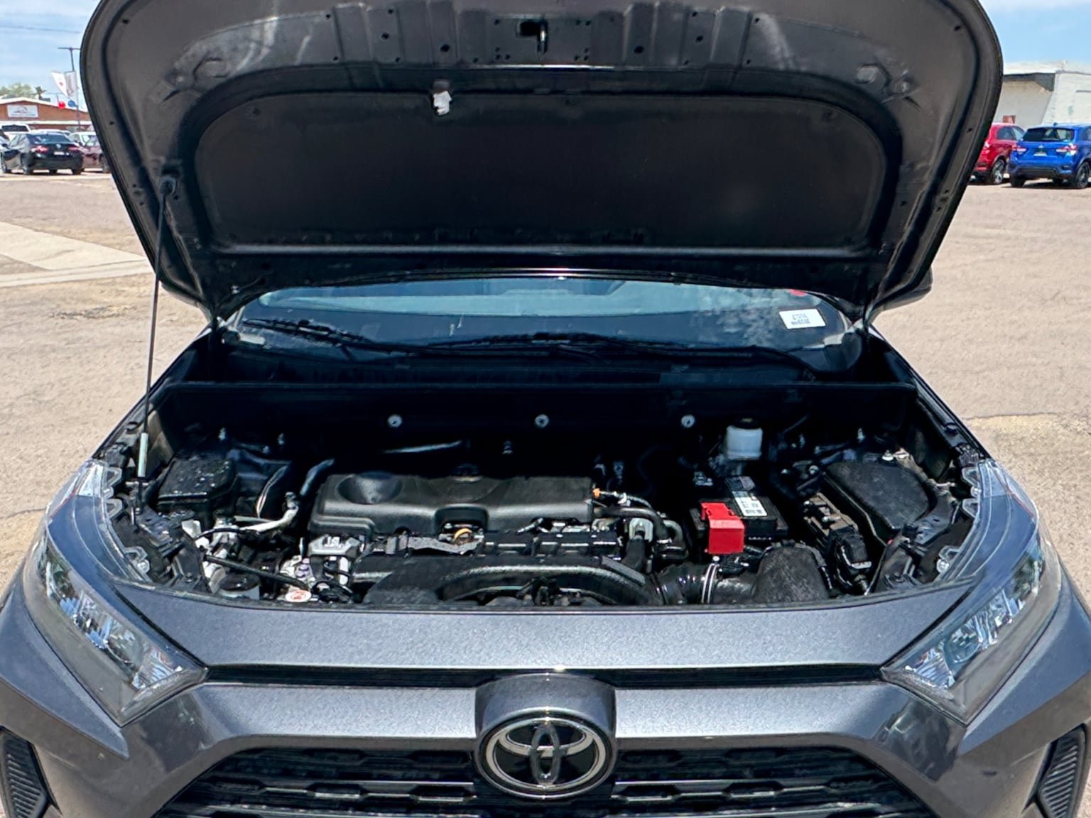 Used 2021 Toyota RAV4 LE w/ Carpet Mat Package (TMS) FWD image 20