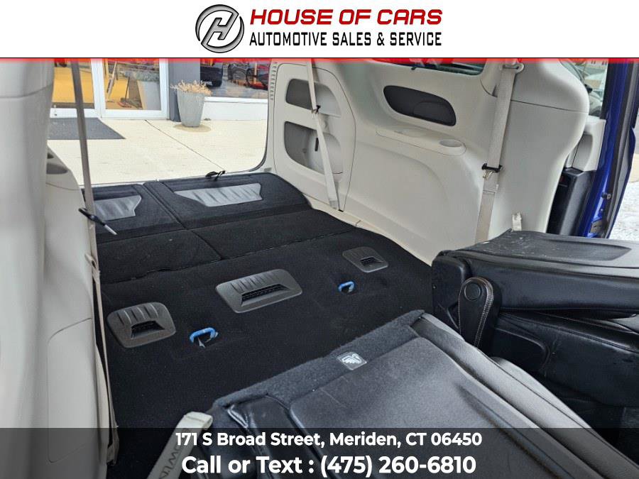 Used 2019 Chrysler Pacifica Touring-L w/ Advanced Safetytec Group image 45