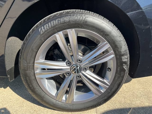 Used 2022 Volkswagen Jetta SE FWD image 24