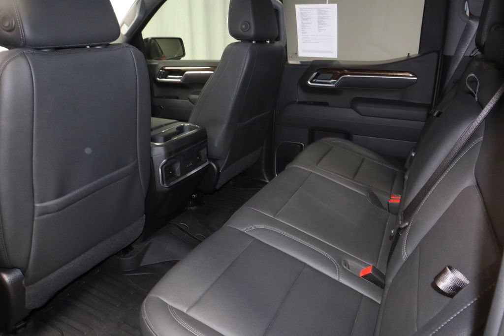 Used 2025 GMC Sierra 1500 Elevation w/ Elevation Premium Package AWD/4WD image 22