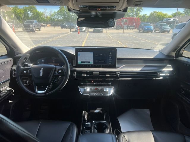 Used 2023 Lincoln Corsair AWD image 17
