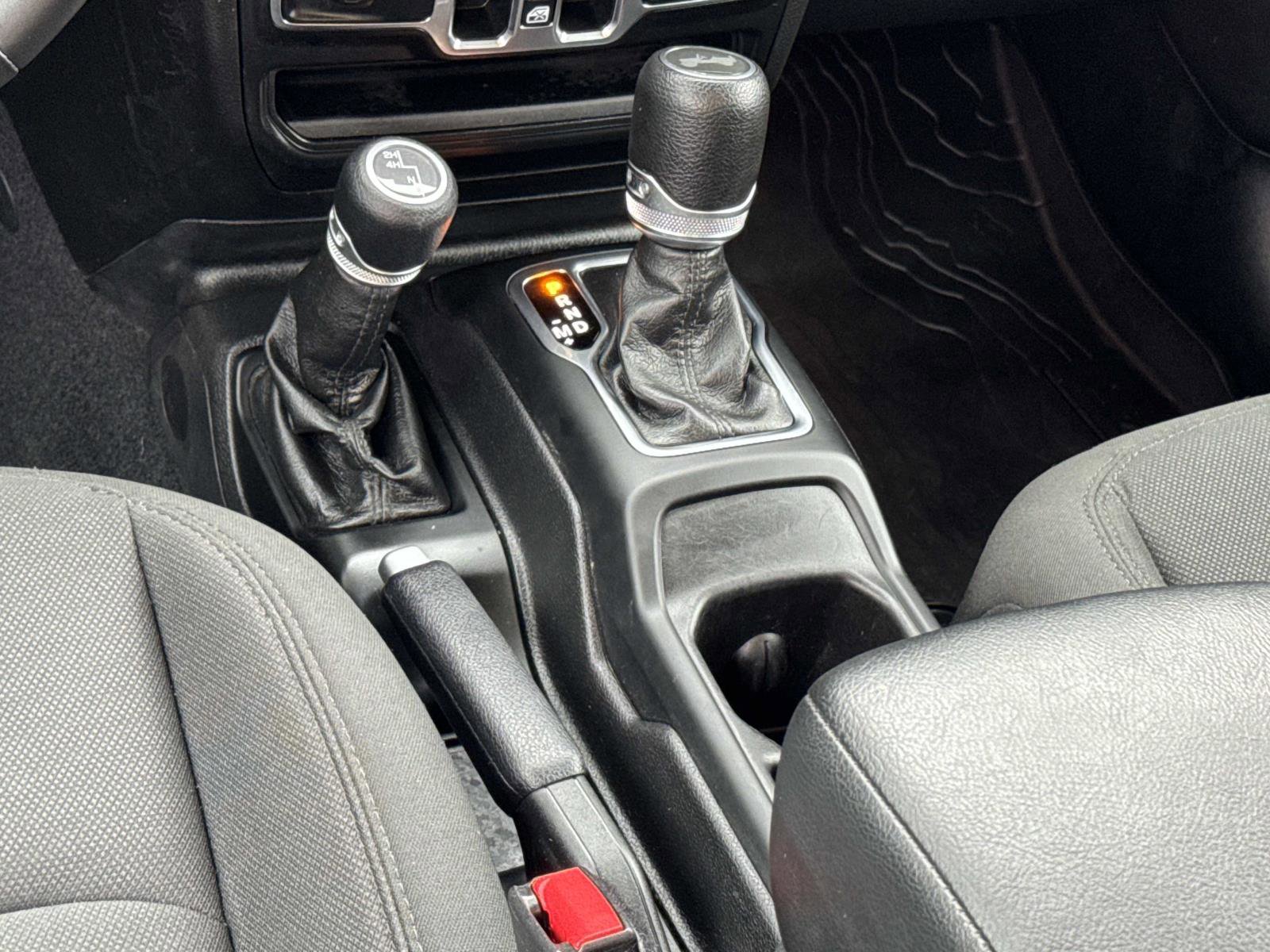 Used 2021 Jeep Wrangler Unlimited Sport image 5