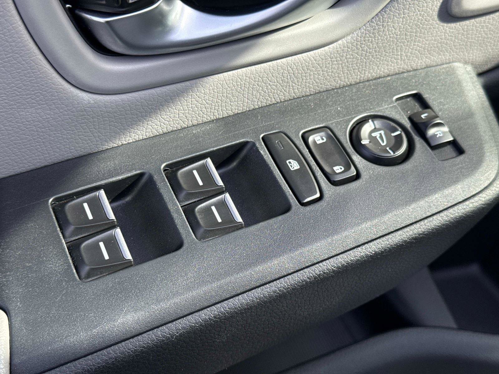 Certified 2024 Honda Pilot Touring image 21