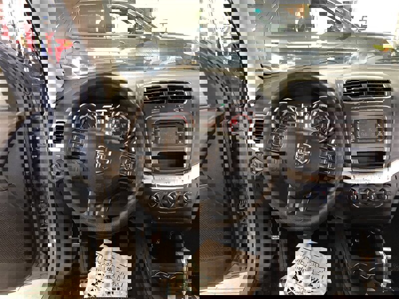 Used 2020 Dodge Journey SE w/ Blacktop Package image 8